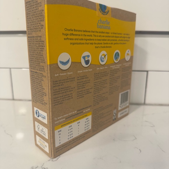 Charlie Banana Eco-Friendly Cloth Diaper in Green NEW - Picture 2 of 3